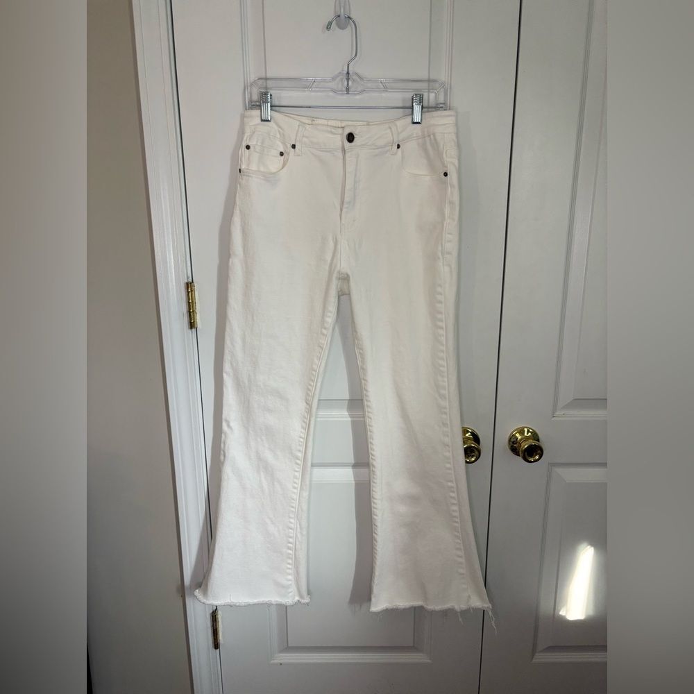 Velvet Heart Zoe High Rise Flare Jeans White Raw Hem Size 30